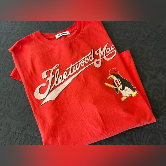 DAYDREAMER Fleetwood Mac 🐧 OS Tee - Picture 3 of 10